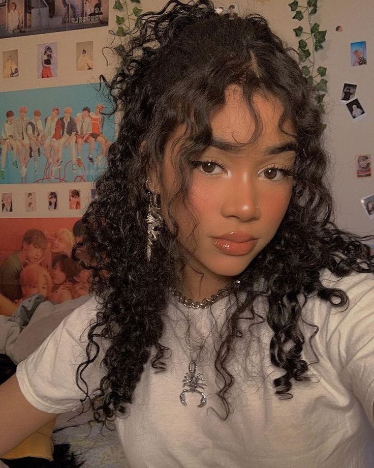 Mia W